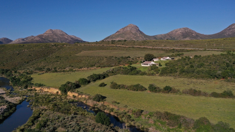 3 Bedroom Property for Sale in Kareedouw Eastern Cape